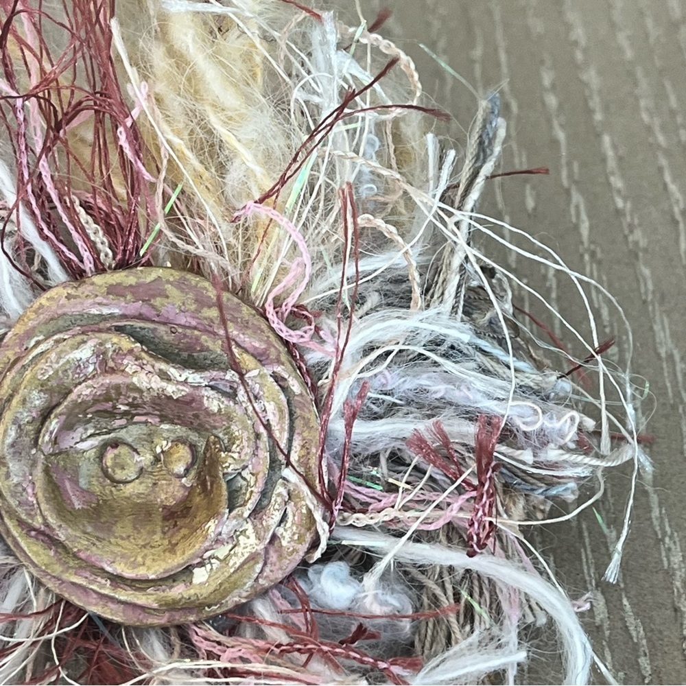 Vintage LaBelle Artisan Textile with Ceramic Birds Nest Brooch - Picture 5 of 7